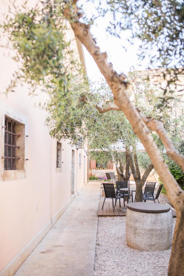 Bed and Breakfast Bb Olive à Seget  Extérieur photo
